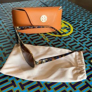 Tory Burch Aviation Sunglasses